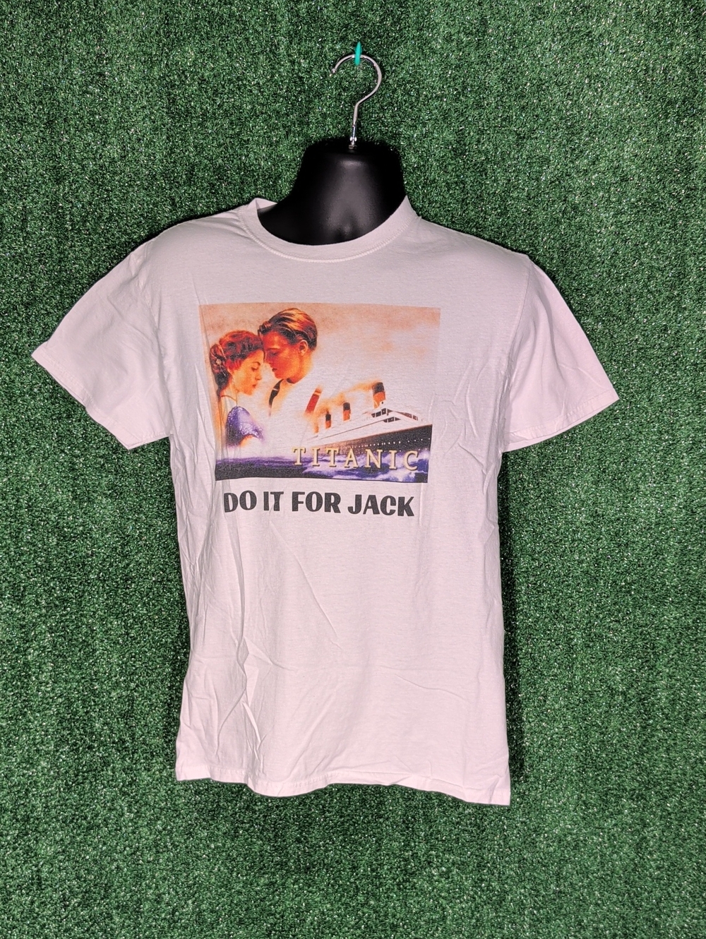 White Titanic 'Do It For Jack' Graphic Tee Size M